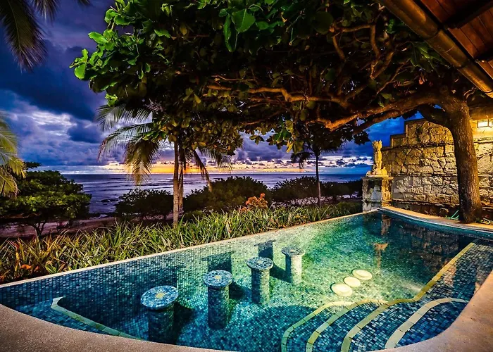 Casa Arrecife - 5bdr Beachfront - Ethereal Sunsets Villa Tamarindo