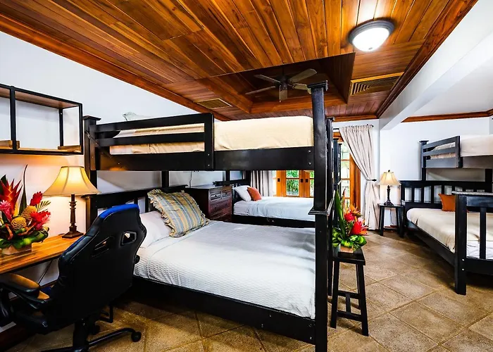 Casa Arrecife - 5bdr Beachfront - Ethereal Sunsets *