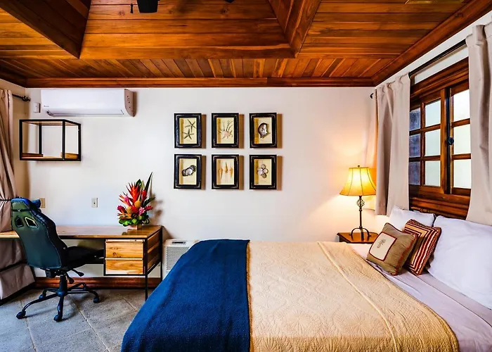 Villa Casa Arrecife - 5bdr Beachfront - Ethereal Sunsets Tamarindo