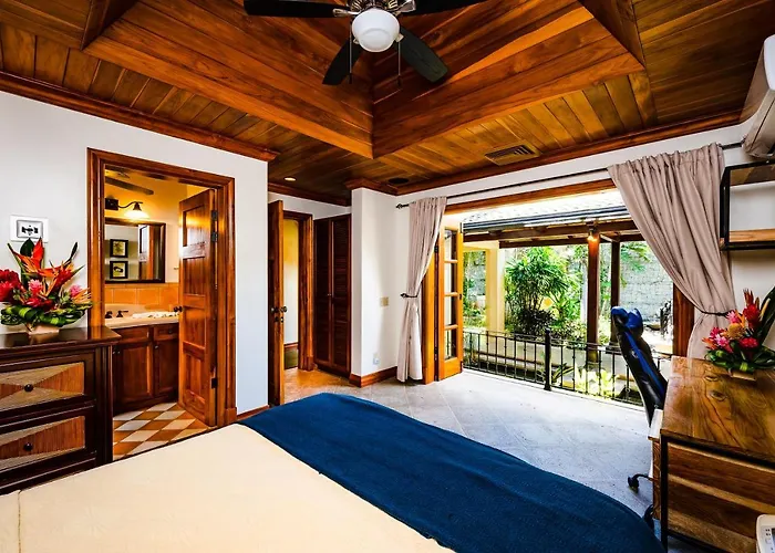 Casa Arrecife - 5bdr Beachfront - Ethereal Sunsets Villa Tamarindo
